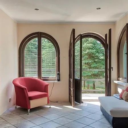 Pensjonacik Zacisze Dom wakacyjny *