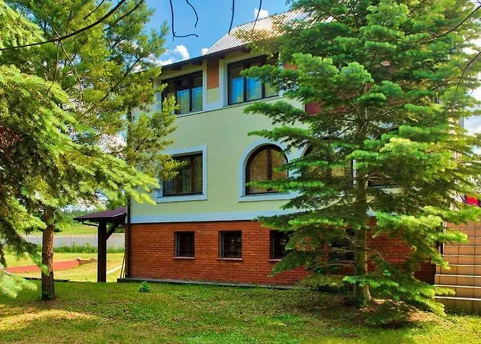 Pensjonacik Zacisze Dom wakacyjny Siedliska (Szczytno)