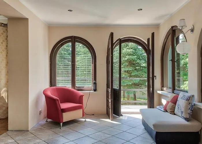 Pensjonacik Zacisze Dom wakacyjny *